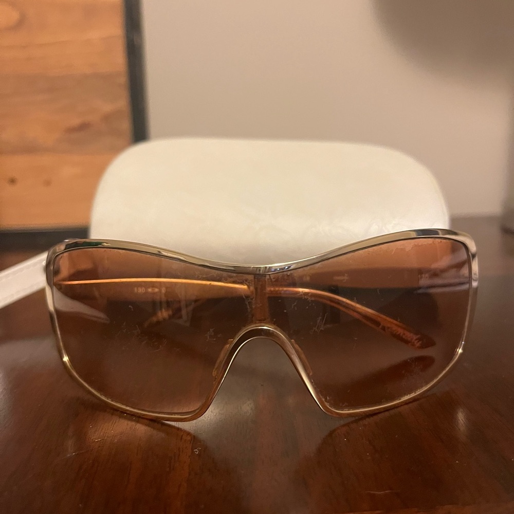 Women’s Oakleys